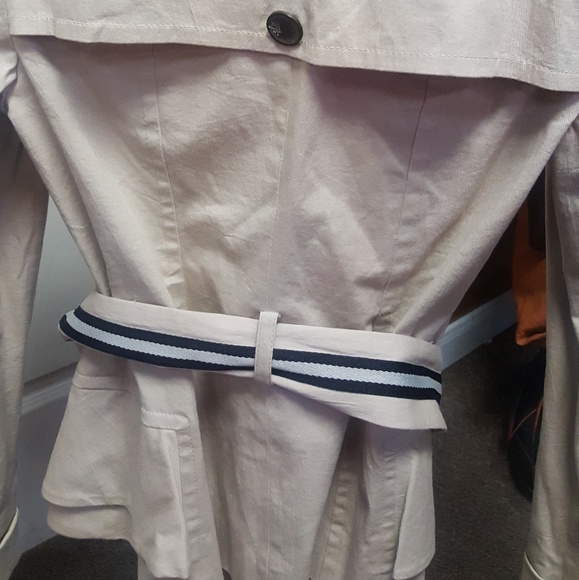 jacket - Picture 4 of 5